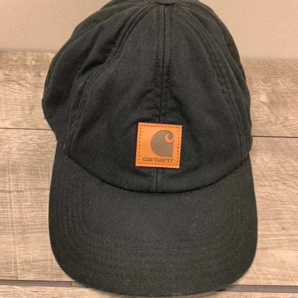 carhartt hat with flaps